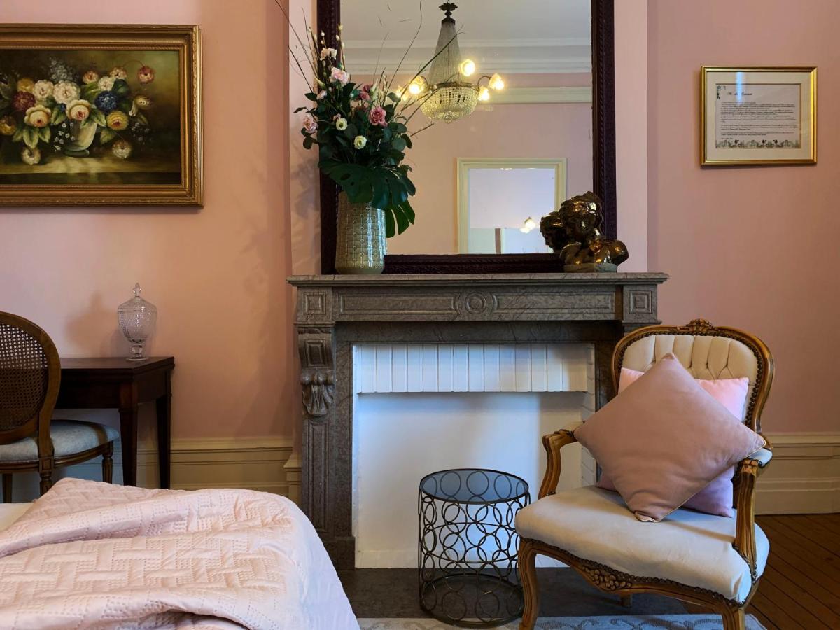Enclos De L'evêché Bed & Breakfast