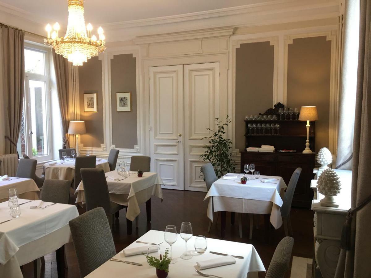 Enclos De L'evêché 2*