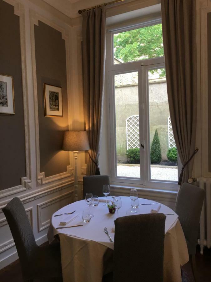 Enclos De L'evêché Couette-café Boulogne-sur-Mer