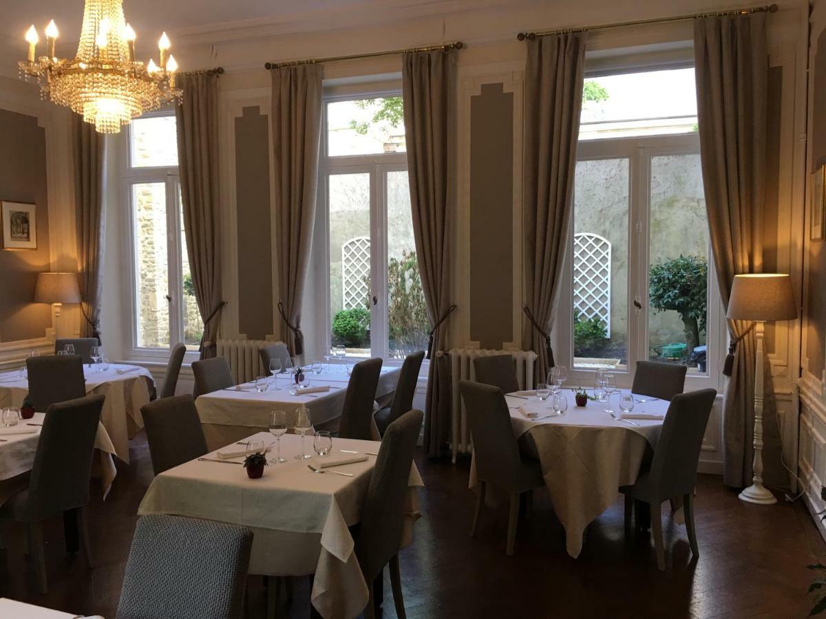 Enclos De L'eveche Bed & Breakfast